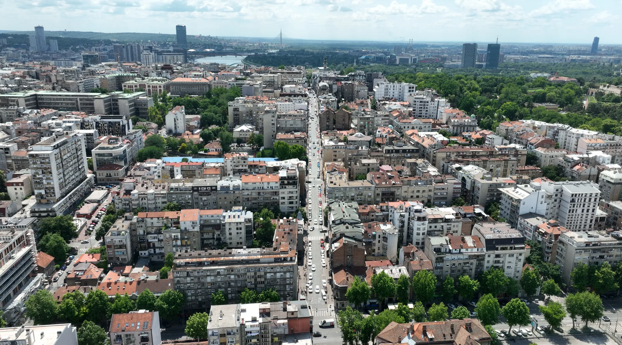 Pogled iz vazduha na Dorćol u Beogradu, ulica Kralja Petra.